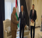 الرئيس الفلسطيني يمنح الفنان محمد حسين عبد الرحيم "وسام التألق"